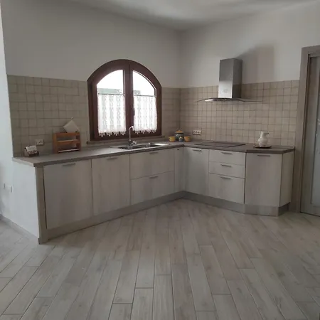 Holiday home Fraisca *